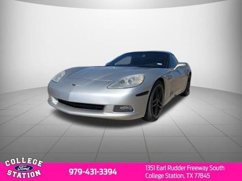 Used 2008 Chevrolet Corvette Coupe image 3