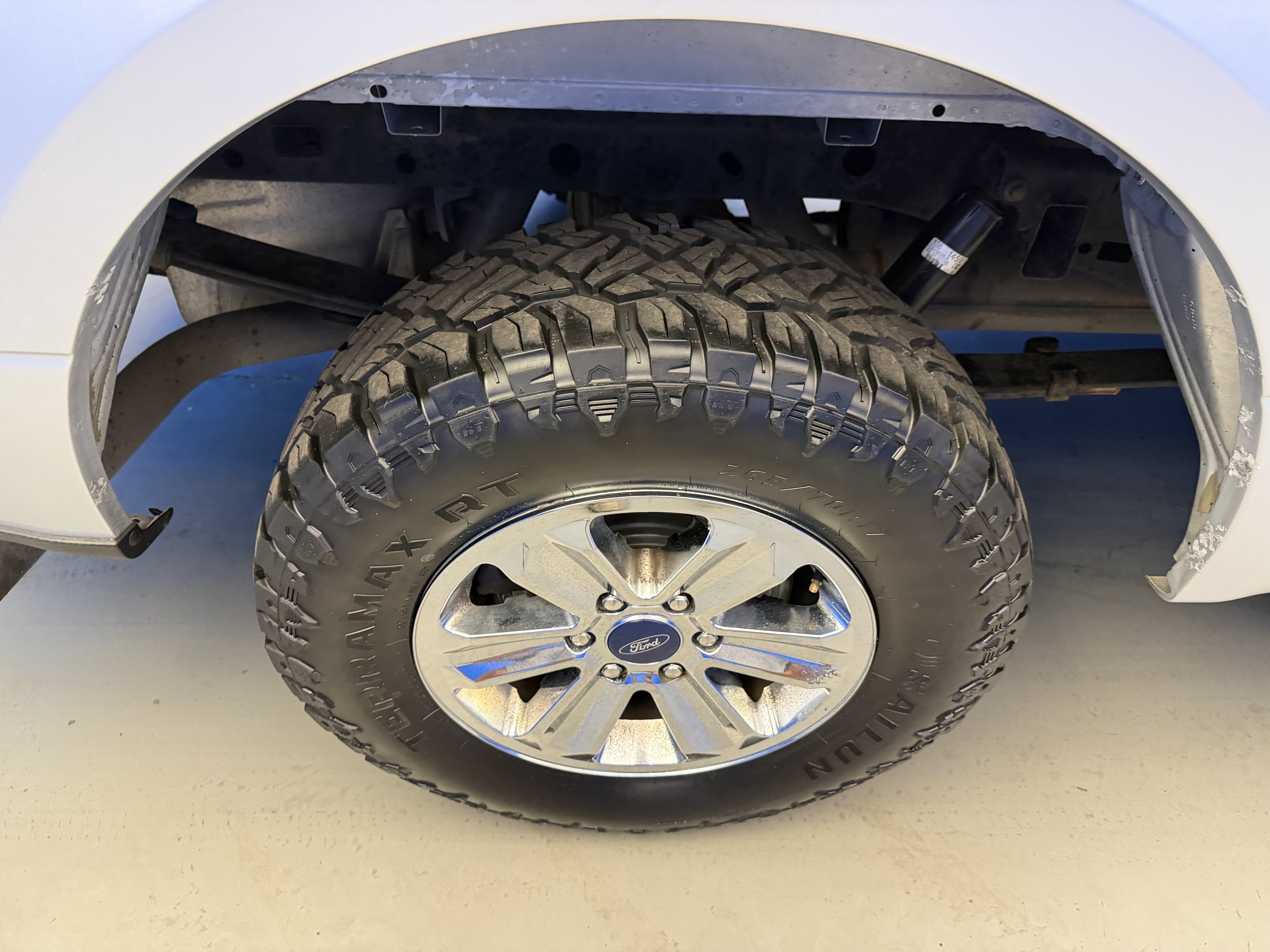 Used 2017 Ford F150 XL w/ Equipment Group 101A Mid AWD/4WD image 8