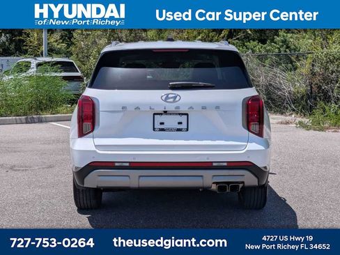 Certified 2025 Hyundai Palisade SEL FWD image 4