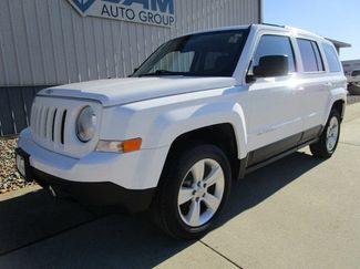 Used 2014 Jeep Patriot Latitude video 1