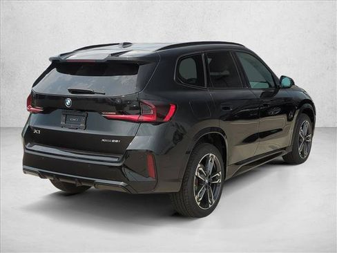 New 2027 BMW X1 xDrive28i w/ Technology Package AWD/4WD image 2