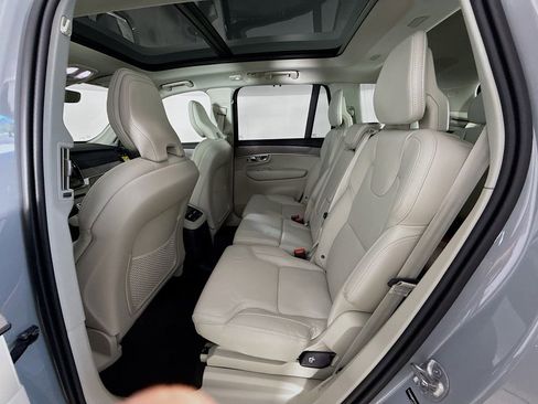 New 2026 Volvo XC90 T8 Ultra w/ Protection Package Premier image 26