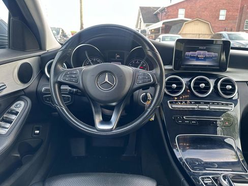 Used 2015 Mercedes-Benz C 300 Sedan image 19