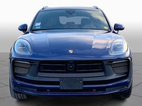 Used 2024 Porsche Macan GTS image 3