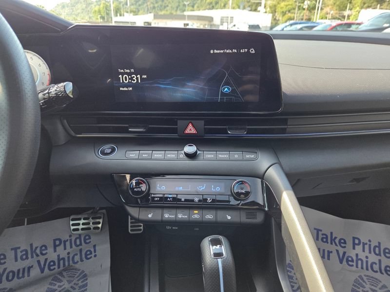 Used 2025 Hyundai Elantra N FWD image 29