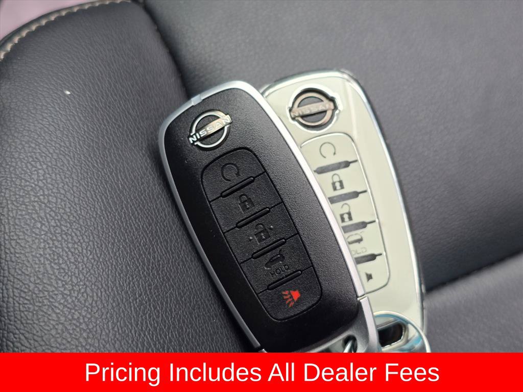 Used 2023 Nissan Rogue SL FWD image 25