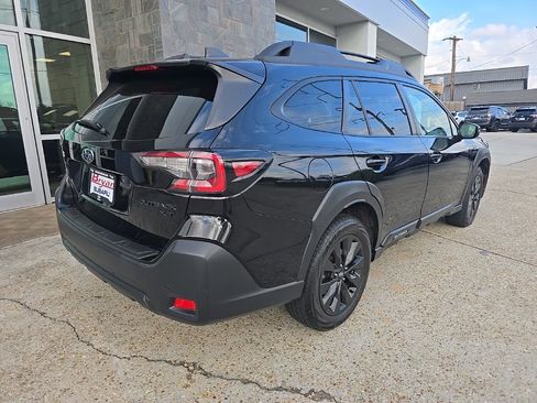 Used 2023 Subaru Outback Onyx Edition XT image 10