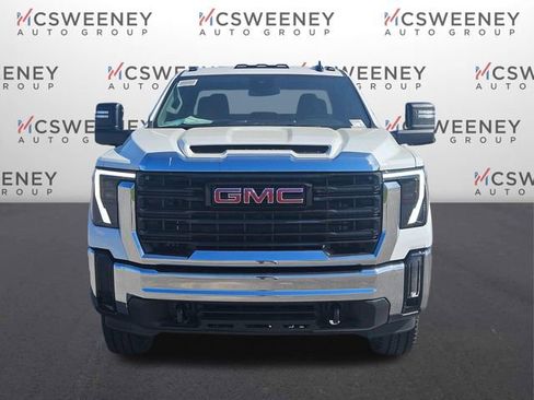 New 2026 GMC Sierra 2500 Pro w/ Convenience Package RWD image 8