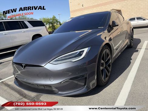 Used 2021 Tesla Model S Plaid image 1