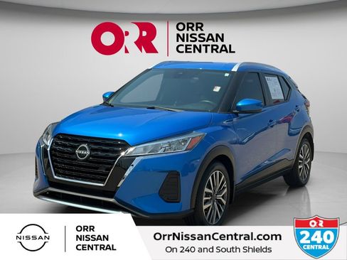 Used 2023 Nissan Kicks SV FWD image 1