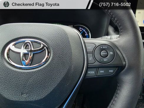 Used 2023 Toyota RAV4 XSE w/ XSE Grade Weather Package AWD/4WD image 15
