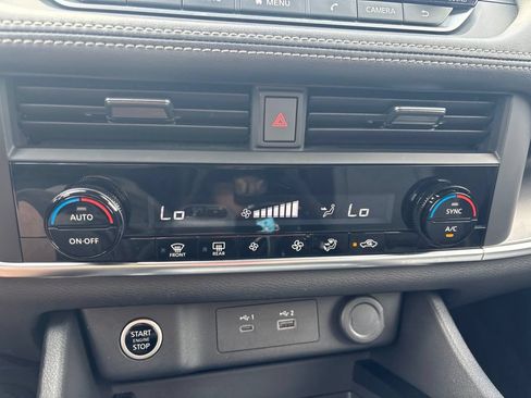 Certified 2023 Nissan Rogue SV AWD/4WD image 26