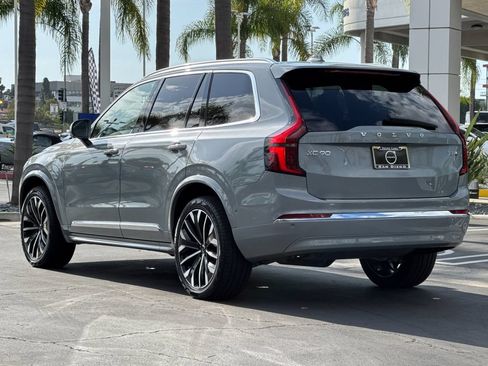 New 2026 Volvo XC90 T8 Plus w/ Protection Package Premier AWD/4WD image 3
