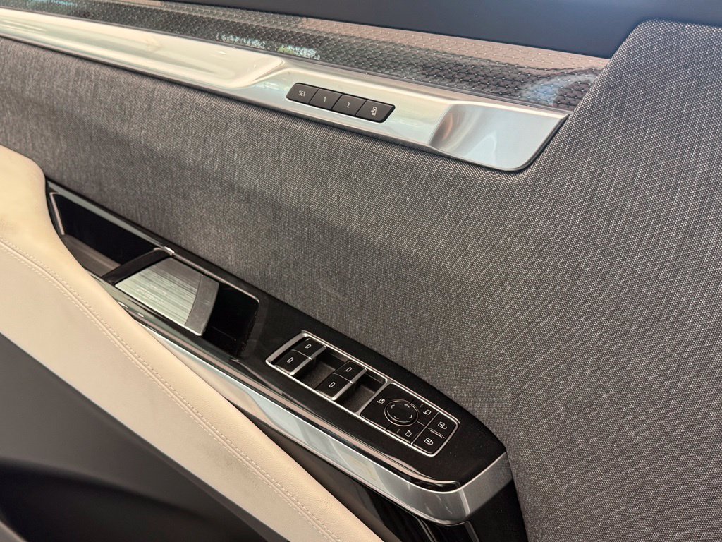 New 2026 Cadillac Escalade V AWD/4WD image 30