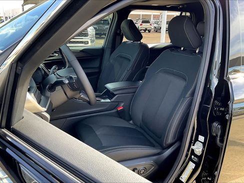 New 2025 Jeep Grand Cherokee L Laredo w/ Luxury Tech Group I image 9