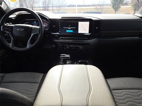 Used 2023 Chevrolet Silverado 1500 ZR2 w/ Technology Package image 12