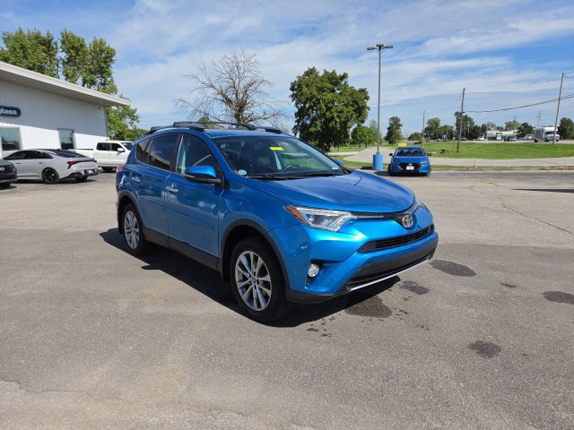 Used 2017 Toyota RAV4 Limited w/ All Weather Liner Package AWD/4WD image 4