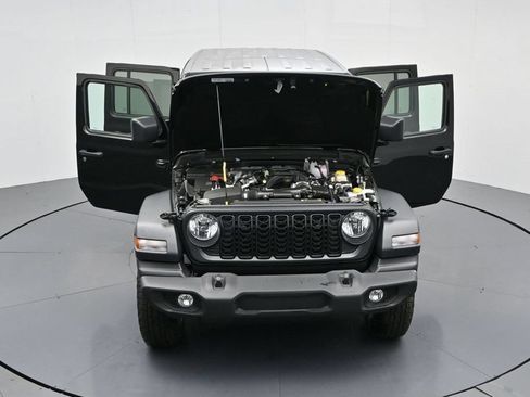 Used 2024 Jeep Wrangler Unlimited Sport AWD/4WD image 26