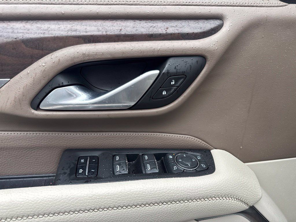 Used 2022 GMC Yukon Denali AWD/4WD image 26