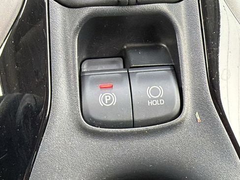 Certified 2022 Toyota Corolla LE image 21