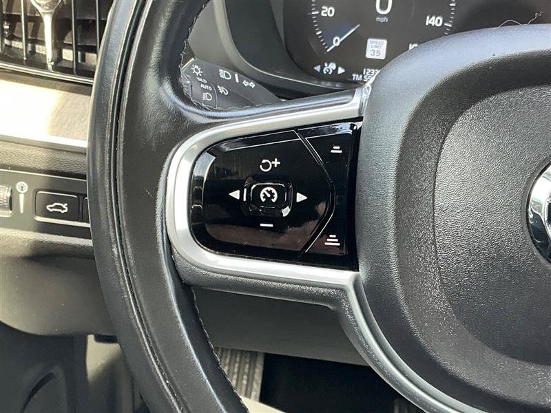 Used 2018 Volvo XC60 T8 Inscription w/ Advanced Package AWD/4WD image 41