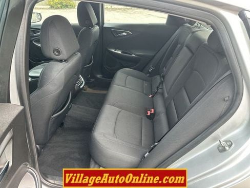 Used 2016 Chevrolet Malibu LT FWD image 28