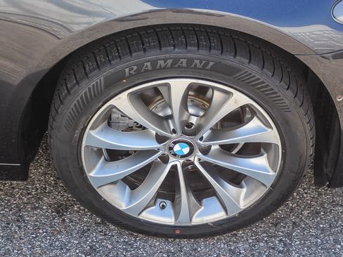 Used 2014 BMW 528i xDrive Sedan AWD/4WD image 10