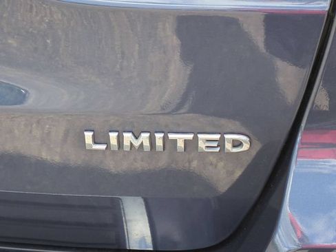 Used 2021 Jeep Grand Cherokee Limited AWD/4WD image 10