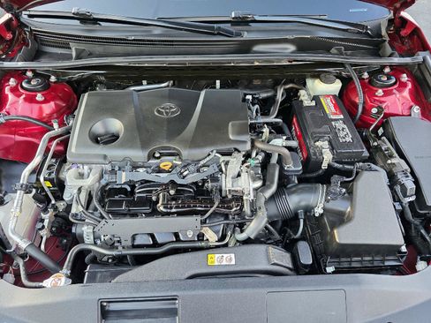 Used 2018 Toyota Camry SE FWD image 21