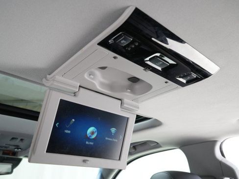 Used 2019 Cadillac Escalade Luxury w/ Escalade Sport Edition image 60