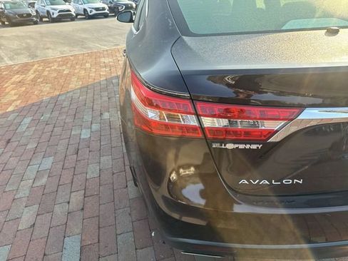 Used 2014 Toyota Avalon XLE image 10