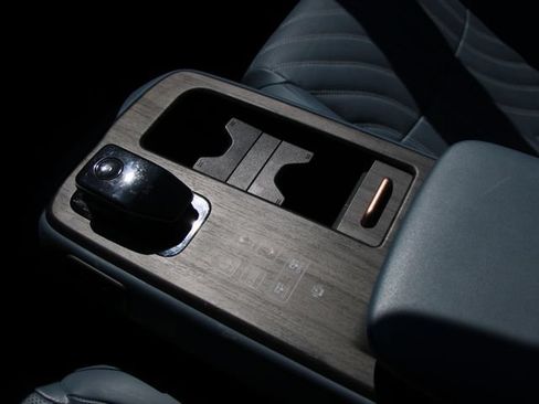 Certified 2024 Nissan Ariya AWD image 24