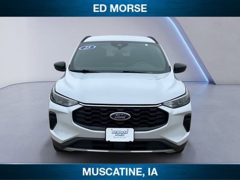 Used 2025 Ford Escape ST-Line image 8