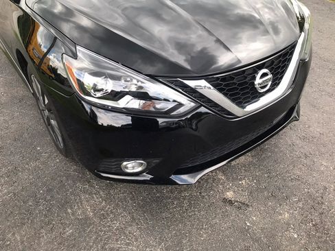 Used 2019 Nissan Sentra SR FWD image 52