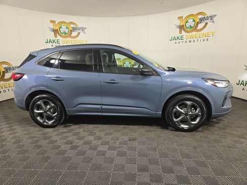 Used 2024 Ford Escape ST-Line AWD/4WD image 9