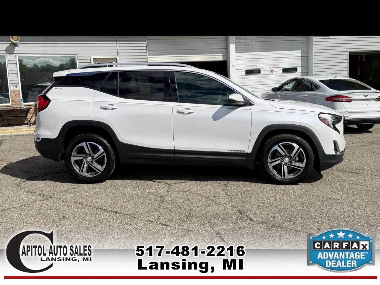 Used 2021 GMC Terrain SLT w/ Infotainment Package II AWD/4WD image 9
