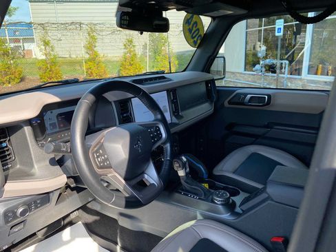 Used 2024 Ford Bronco Wildtrak AWD/4WD image 7