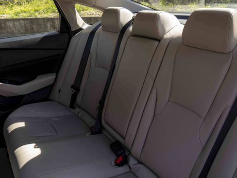 Used 2024 Honda Accord EX-L image 18