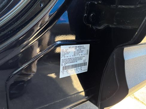 Used 2024 Ford Edge SEL AWD/4WD image 24