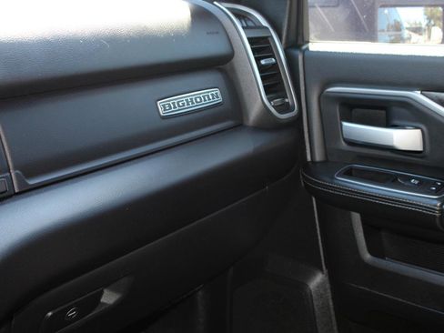 Used 2024 RAM 2500 Big Horn AWD/4WD image 20