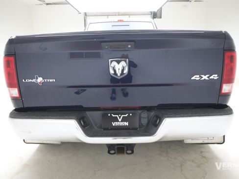 Used 2018 RAM 3500 Lone Star AWD/4WD image 4