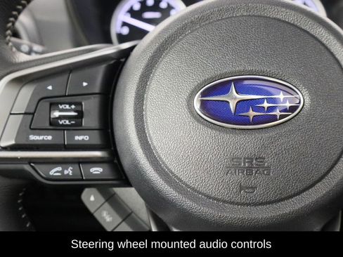 Used 2023 Subaru Forester Premium image 8