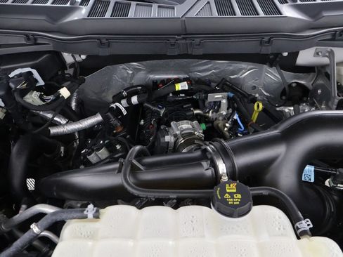 Used 2023 Ford F150 Lariat w/ Equipment Group 502A High AWD/4WD image 23