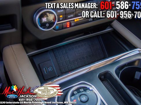 Certified 2020 Ford Expedition XLT w/ Equipment Group 202A image 21