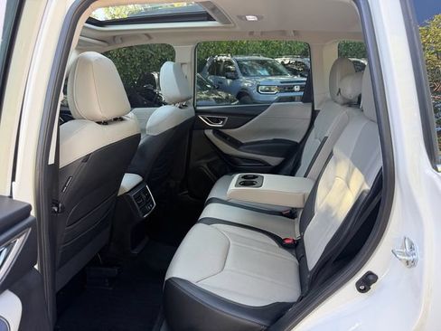 Used 2023 Subaru Forester Limited AWD/4WD image 14