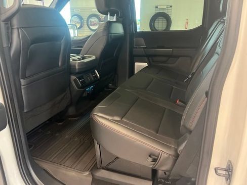 Used 2025 Ford F150 Raptor AWD/4WD image 35