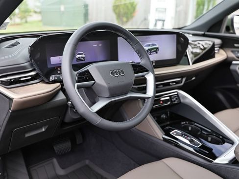 New 2026 Audi Q5 Premium Plus AWD/4WD image 24