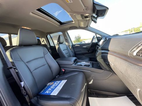 Used 2024 Honda Ridgeline RTL image 11