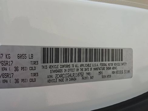 Used 2020 Chrysler Voyager LX w/ Cold Weather Group FWD image 27
