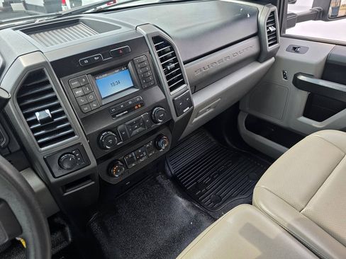 Used 2021 Ford F350 XL w/ Power Equipment Group AWD/4WD image 11